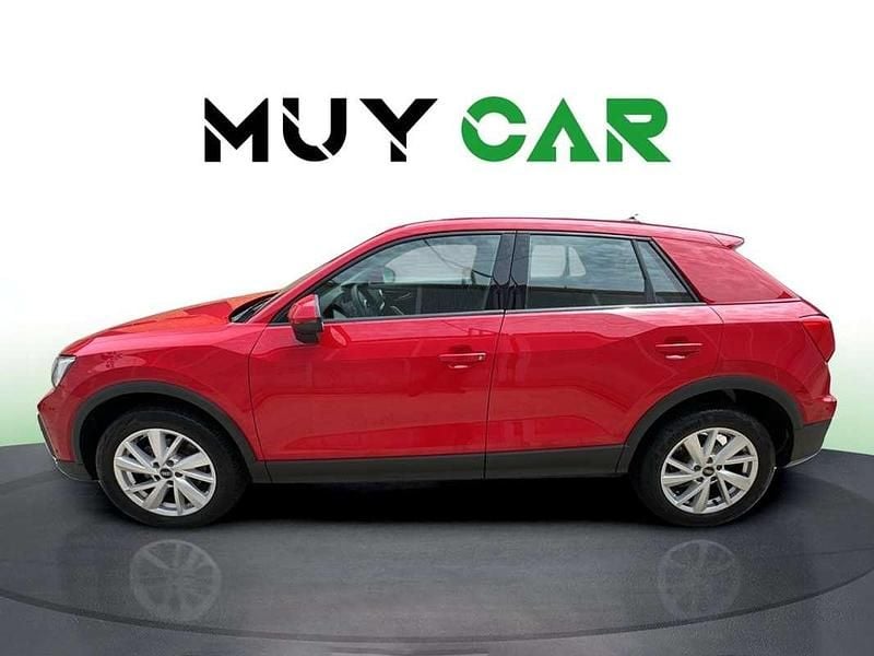 Usado Audi Q2 S-Line 116 CV (85 kW) 2022 Rojo SUV