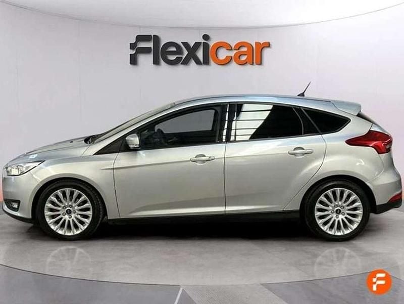 Usado Ford Focus Business Edition 120 CV (88 kW) 2017 Gris Utilitario