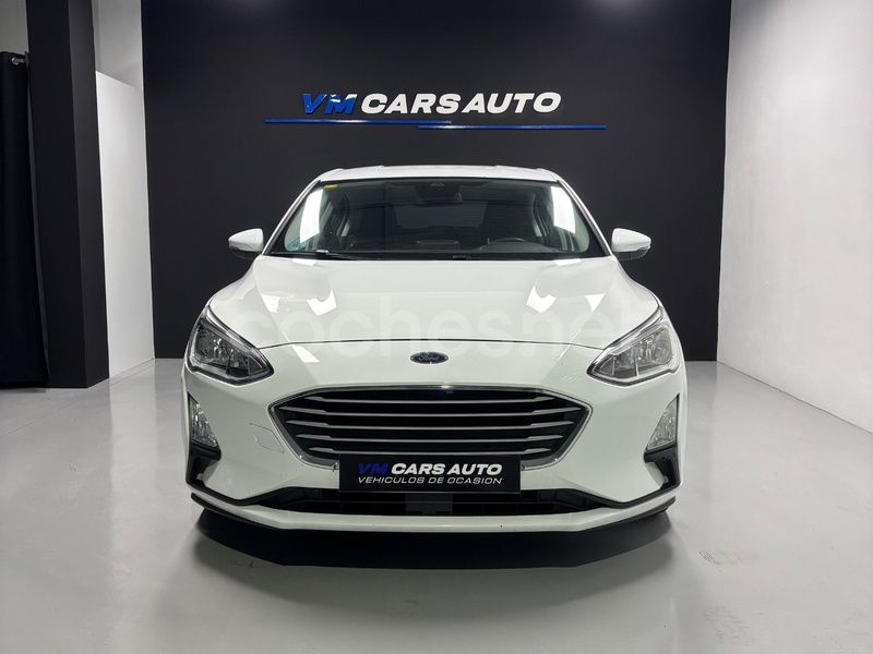 Usado Ford Focus Trend 120 CV (88 kW) 2019 Blanco Berlina