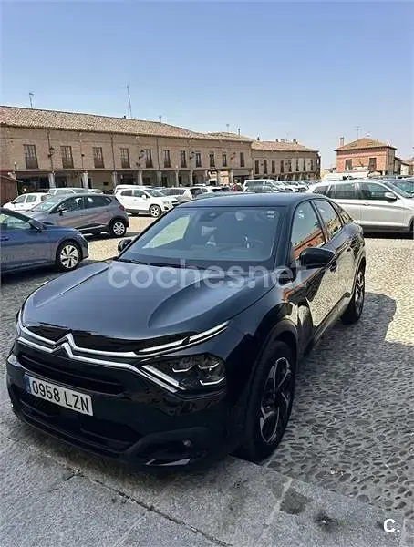 Usado Citroën C4 Feel 110 CV (80 kW) 2022 Negro Berlina