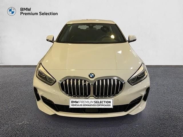 Usado BMW 116 Shadowline 116 CV (85 kW) 2020 Blanco Utilitario