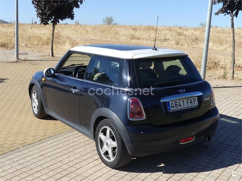 Usado Mini Cooper 156 CV (114 kW) 2025 Negro Utilitario