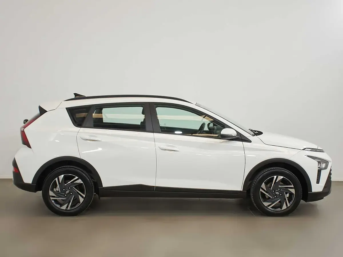 Usado Hyundai Bayon 83 CV (61 kW) 2023 SUV