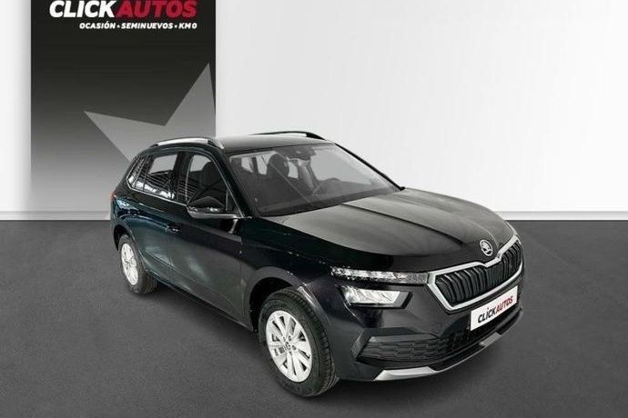 Gris Usado 2023 Skoda Kamiq Ambition SUV | 16.300 € (Buen precio) - Imagen 1/1