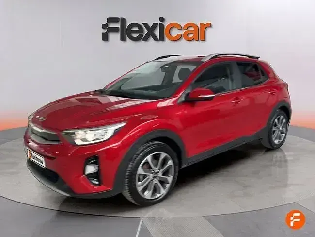 Usado Kia Stonic 100 CV (73 kW) 2020 Rojo SUV