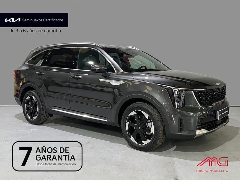 Usado Kia Sorento 215 CV (158 kW) 2025 Interstellar gray (agt) SUV