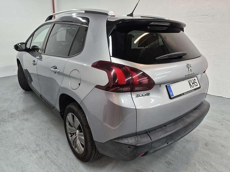 Usado Peugeot 2008 Style 99 CV (72 kW) 2018 Gris SUV
