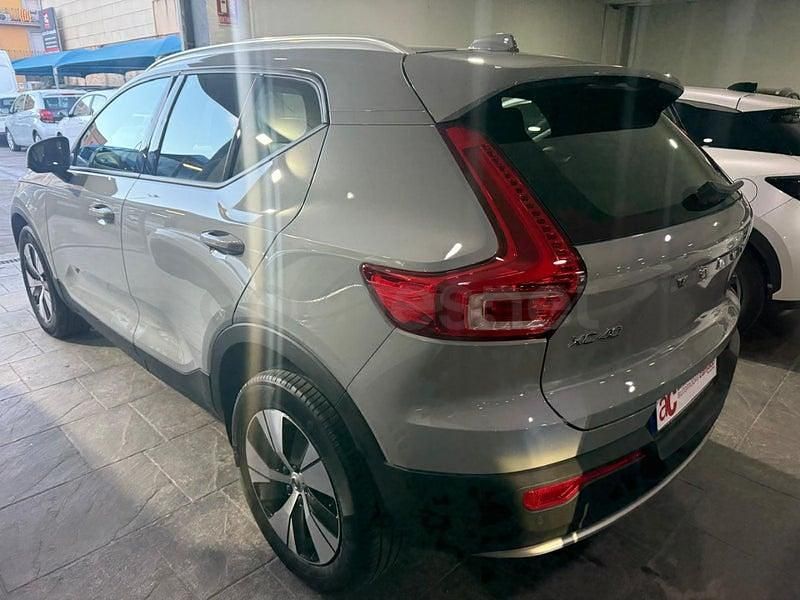 Usado Volvo XC40 Core 163 CV (119 kW) 2025 Blanco SUV