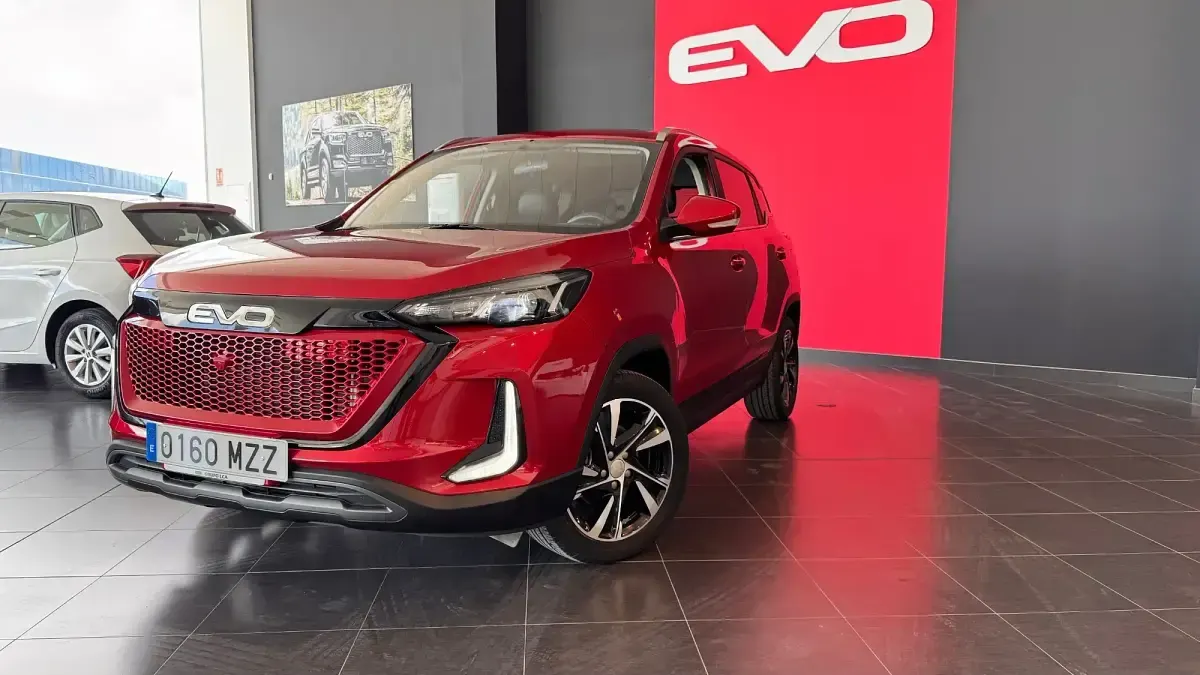 Usado EVO Evo 5 127 CV (93 kW) 2025 Rojo SUV