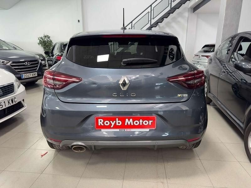 Usado Renault Clio IV RS Line 131 CV (96 kW) 2019 Gris / plata Berlina