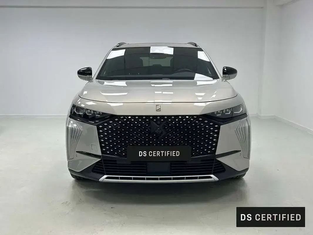 Usado DS Automobiles DS7 Crossback Performance 360 CV (264 kW) 2024 Gris SUV
