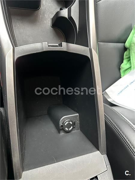 Usado Ssangyong (KGM) Torres 163 CV (119 kW) 2024 Gris / plata SUV