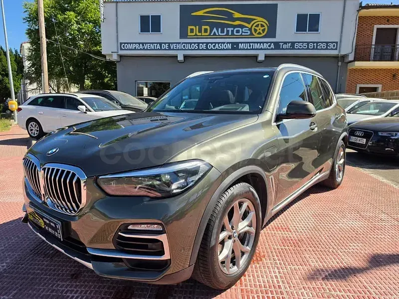 Usado BMW X5 Performance 394 CV (289 kW) 2021 Gris / plata SUV