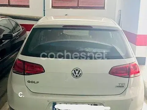 Usado VW Golf VII Edition 105 CV (77 kW) 2014 Blanco Berlina