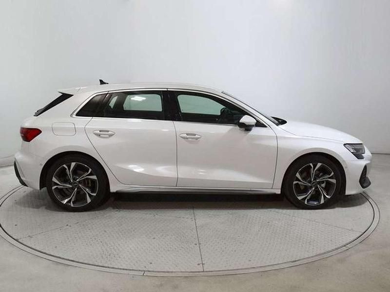 Usado Audi A3 Sportback e-tron S-Line 204 CV (150 kW) 2025 Blanco Utilitario