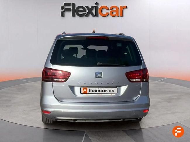 Usado Seat Alhambra 150 CV (110 kW) 2022 Gris Monovolumen