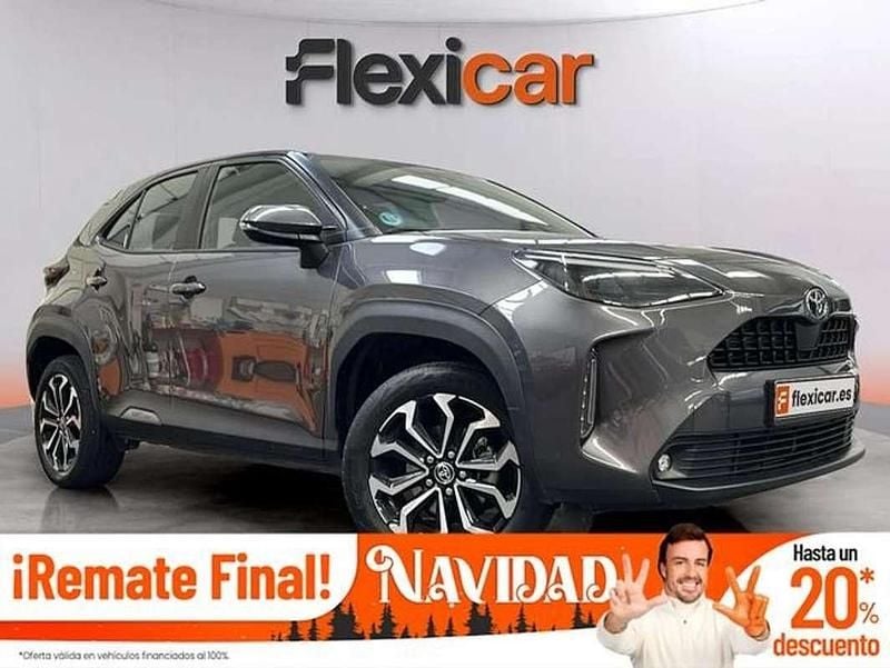 Gris Usado 2024 Toyota Yaris Cross Active SUV | 21.090 € (Buen precio) - Imagen 1/4