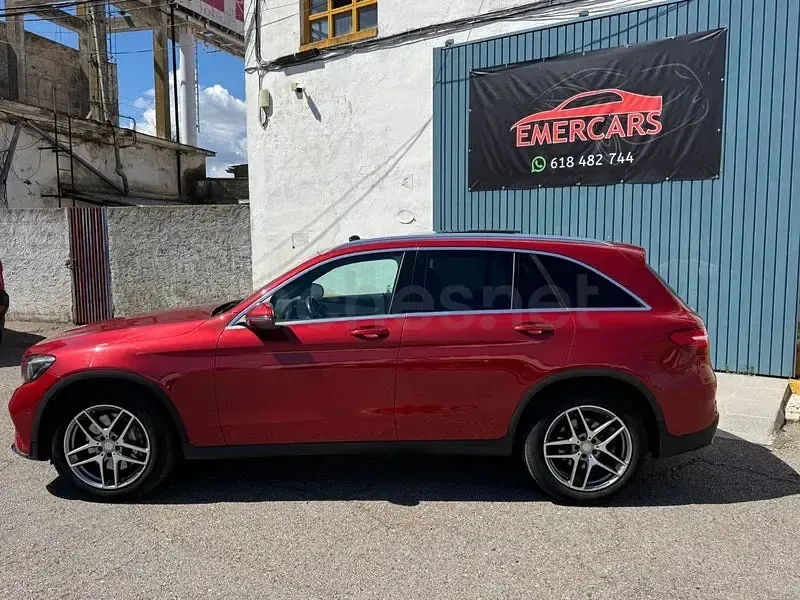 Usado Mercedes GLC250 AMG line 204 CV (150 kW) 2016 Rojo SUV