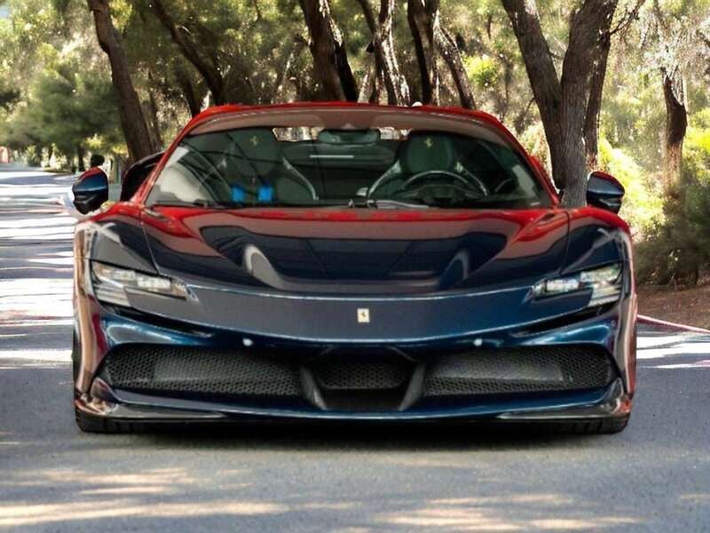Azul Usado 2023 Ferrari SF90 Coupe | 509.000 € - Imagen 1/4