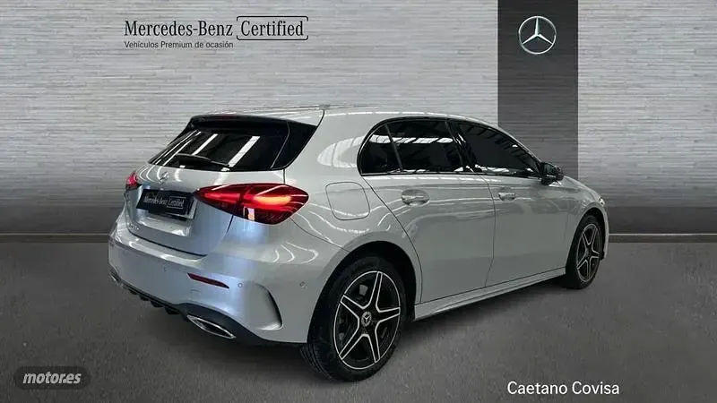 Usado Mercedes A250 163 CV (119 kW) 2025 Gris / plateado