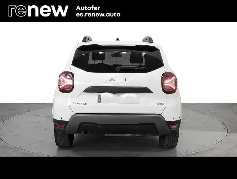 Usado Dacia Duster Journey 115 CV (84 kW) 2023 Blanco SUV