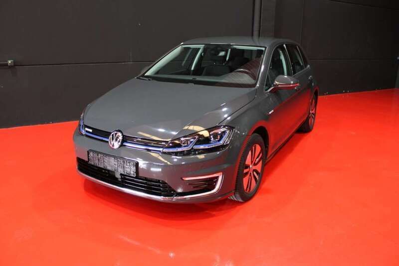 Gris Usado 2020 VW e-Golf Utilitario | 15.500 € (Precio justo) - Imagen 1/4