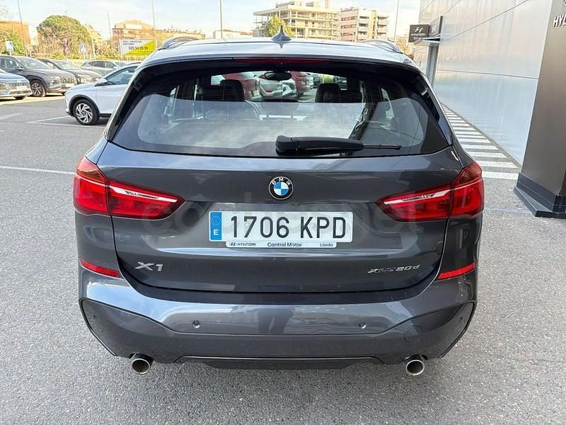 Usado BMW X1 190 CV (139 kW) 2018 Gris / plata SUV