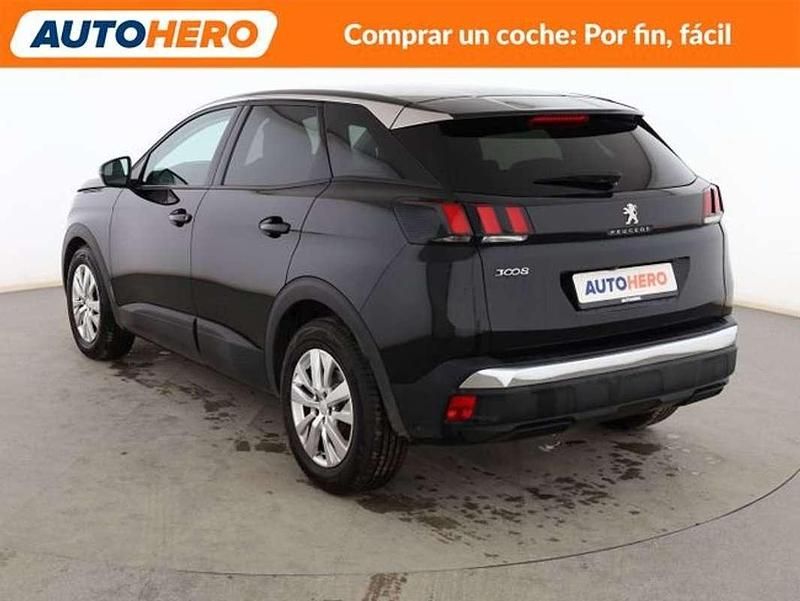 Usado Peugeot 3008 Active 131 CV (96 kW) 2019 Negro SUV