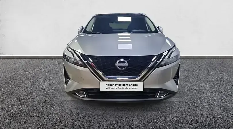 Usado Nissan Qashqai N-Connecta 140 CV (102 kW) 2024 Diamond silver (metalizado) SUV