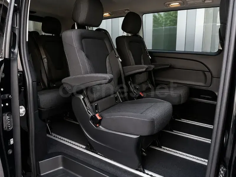 Usado Mercedes V220 Avantgarde 163 CV (119 kW) 2018 Negro Monovolumen