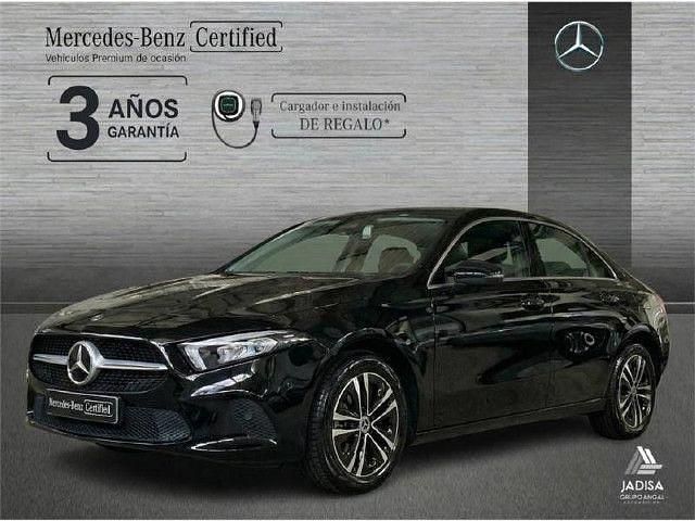 Usado Mercedes A250 Progressive 218 CV (160 kW) 2024 Negro Berlina