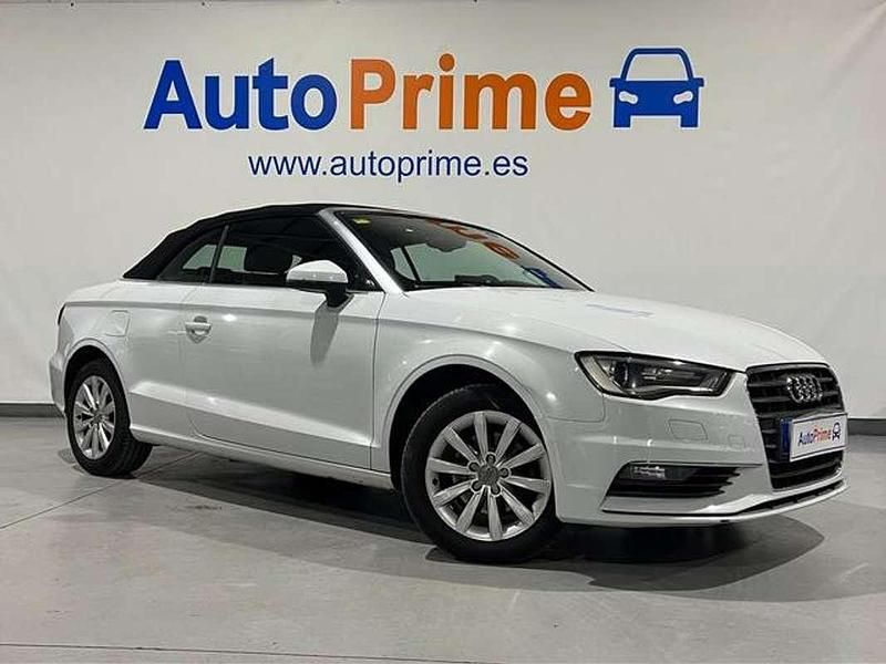 Usado Audi A3 Cabriolet Attraction 110 CV (80 kW) 2015 Blanco Descapotable