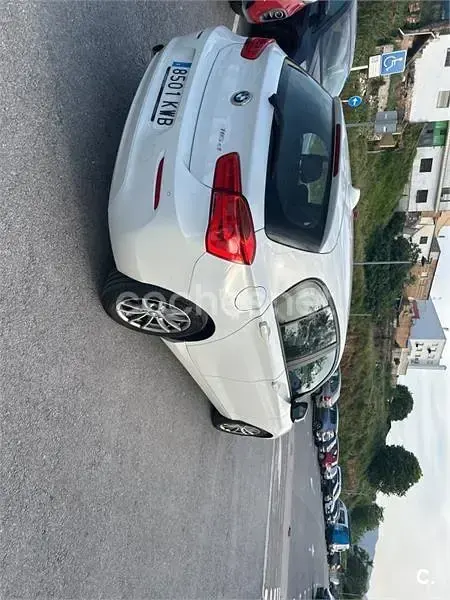 Usado BMW 116 116 CV (85 kW) 2019 Blanco Utilitario