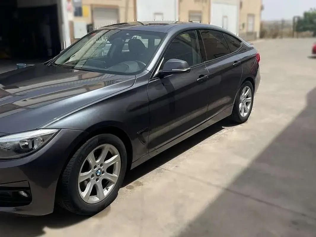 Usado BMW 320 190 CV (139 kW) 2015 Gris Berlina