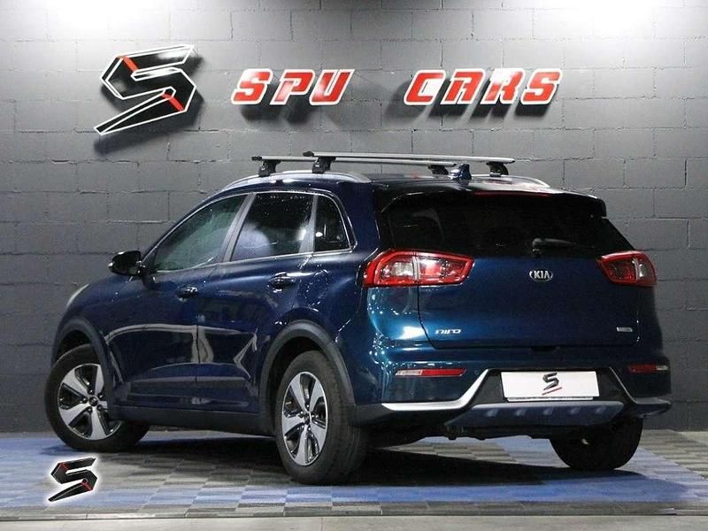 Usado Kia Niro 140 CV (102 kW) 2016 Azul SUV