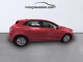 Usado Renault Mégane Zen 160 CV (117 kW) 2021 Rojo Berlina