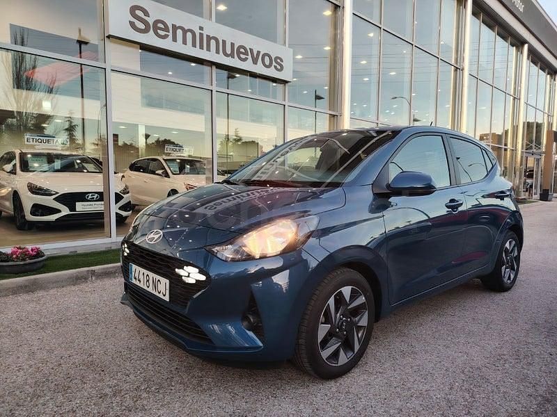 Usado Hyundai i10 67 CV (49 kW) 2025 Azul Utilitario