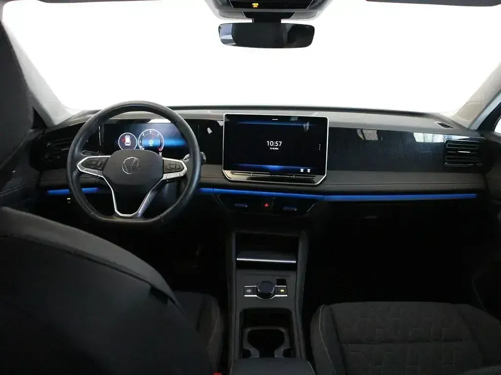 Usado VW Tiguan Life 150 CV (110 kW) 2024 Gris SUV