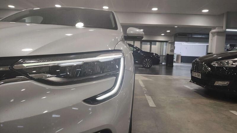 Usado Renault Arkana Zen 145 CV (106 kW) 2021 Blanco SUV