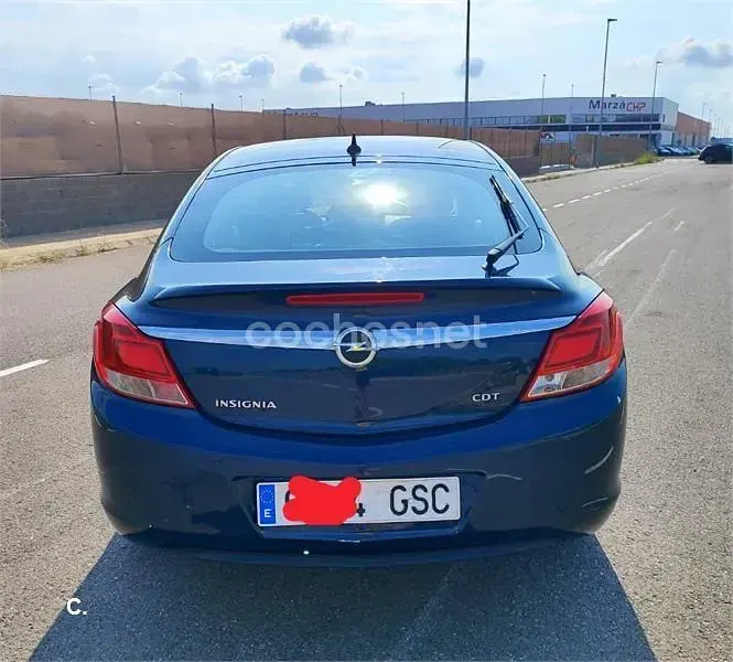 Usado Opel Insignia Cosmo 130 CV (95 kW) 2009 Azul Berlina