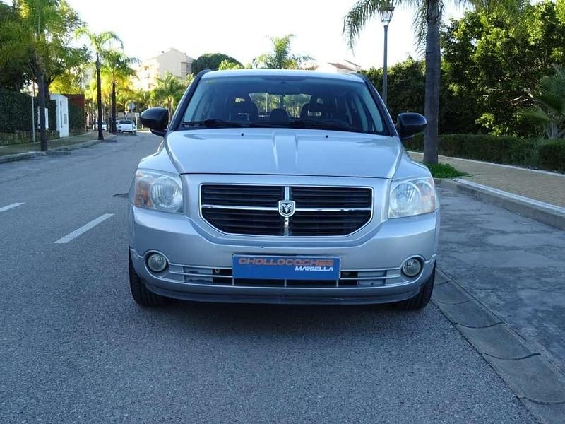 Usado Dodge Caliber SXT 156 CV (114 kW) 2009 Plateado Utilitario