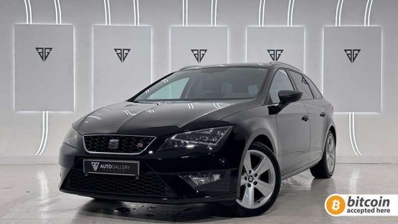 Negro Usado 2015 Seat Leon ST FR Familiar | 11.900 € (Precio justo) - Imagen 1/4