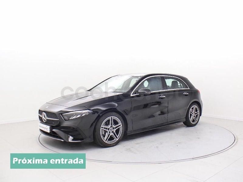 Usado Mercedes A180 136 CV (100 kW) 2025 Negro Berlina