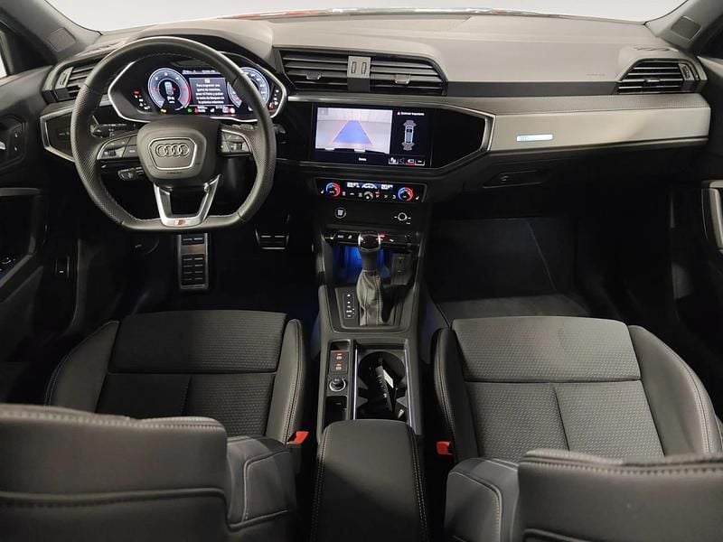 Käytetty Audi Q3 Sportback 150 HP (110 kW) 2025 Musta Katumaasturi