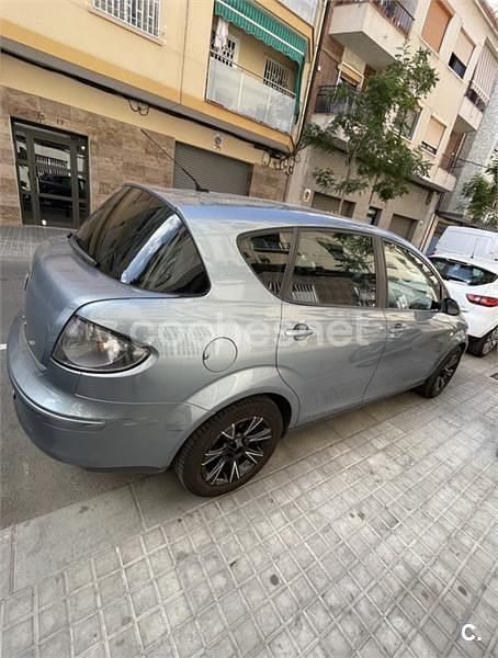 Usado Seat Toledo Sport 140 CV (102 kW) 2006 Azul Berlina