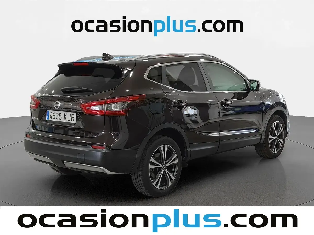 Usado Nissan Qashqai N-Connecta 115 CV (84 kW) 2018 Negro SUV