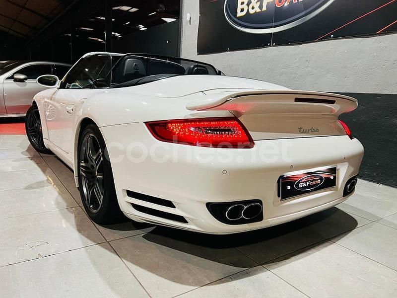 Usado Porsche 911 Turbo Cabriolet 480 CV (353 kW) 2008 Blanco Descapotable