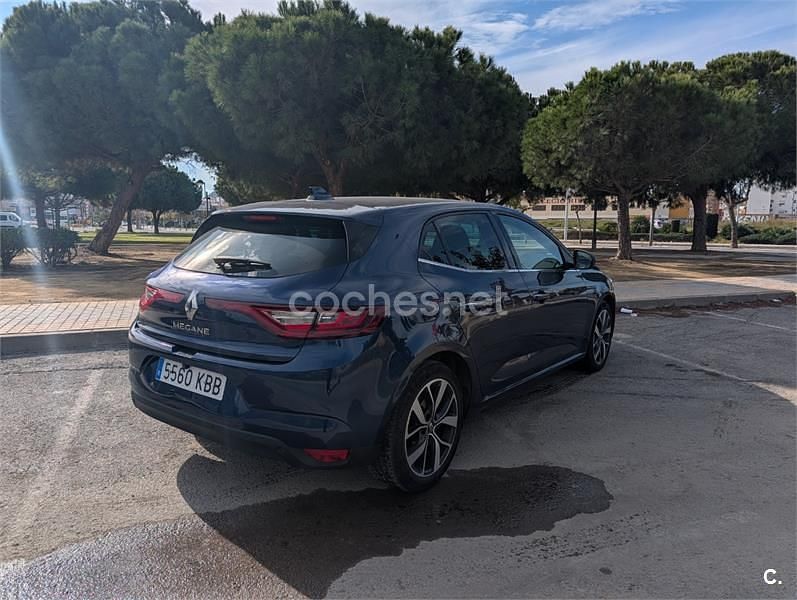 Usado Renault Mégane IV 100 CV (73 kW) 2017 Azul Berlina