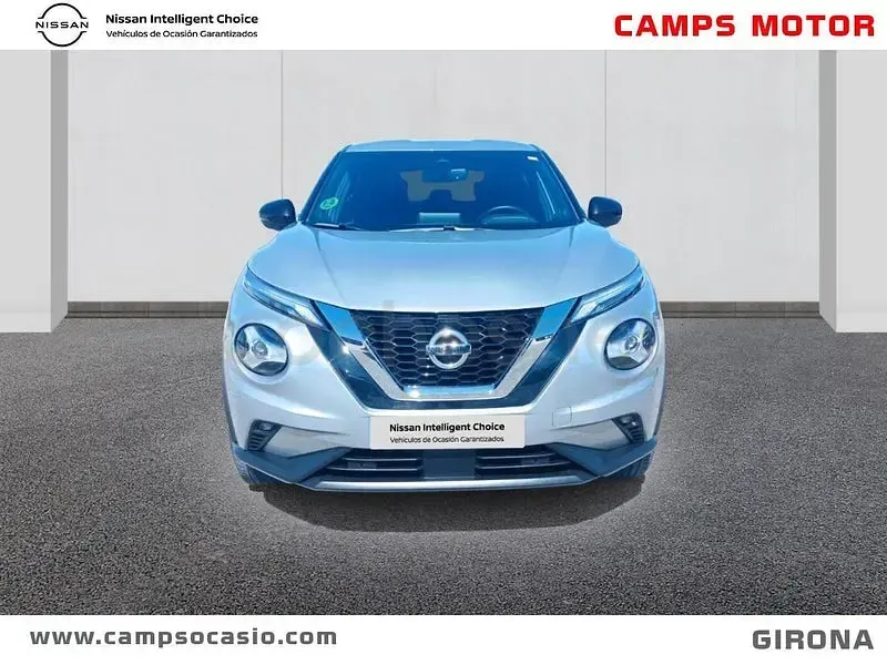 Usado Nissan Juke N-Connecta 114 CV (83 kW) 2021 Gris / plata SUV
