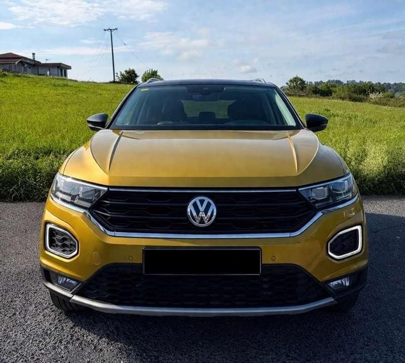 Usado VW T-Roc Sportline 190 CV (139 kW) 2018 Amarillo SUV